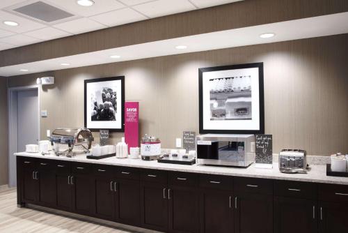 Hampton Inn & Suites Des Moines/Urbandale Ia