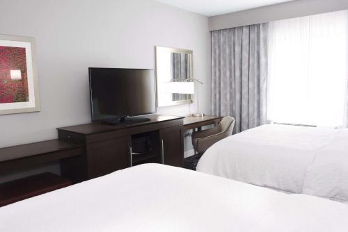 Hampton Inn & Suites Des Moines/Urbandale Ia - image 13