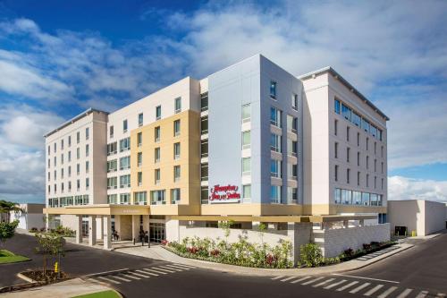 Hampton Inn & Suites Oahu/Kapolei, HI - FREE Breakfast