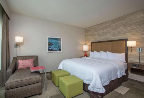 Hampton Inn & Suites Oahu/Kapolei HI - FREE Breakfast - image 9
