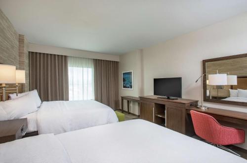 Hampton Inn & Suites Oahu/Kapolei HI - FREE Breakfast - image 12