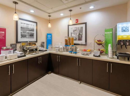 Hampton Inn Covington VA - image 9