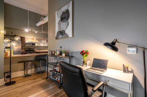 Lux living in this 6th floor condo located in East Nashville minutes to downtown - image 5