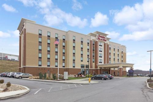 Hampton Inn & Suites Morgantown / University Town Centre in Morgantown, USA