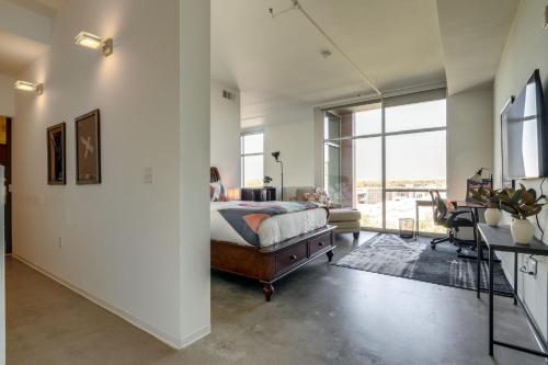 Traveler's Haven 1bd 1 and half bath 2 story East Nashville Condo - main image