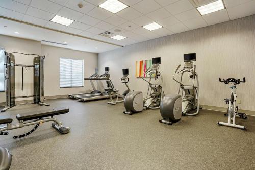 Hilton Garden Inn Edmond/Oklahoma City North - image 3