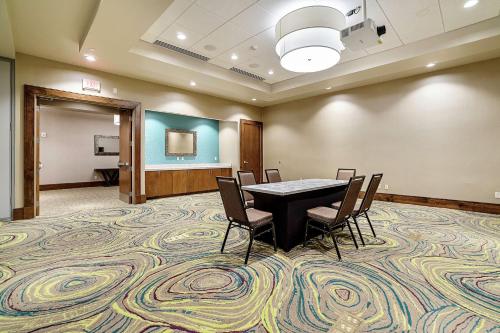 Hilton Garden Inn Edmond/Oklahoma City North - main image
