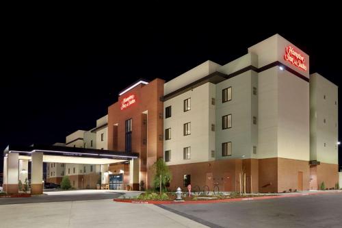 Hampton Inn & Suites Sacramento at CSUS