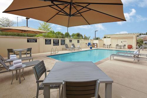 Hampton Inn By Hilton & Suites Sacramento at CSUS