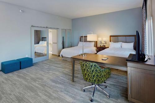 Hampton Inn & Suites Sacramento at CSUS - image 9