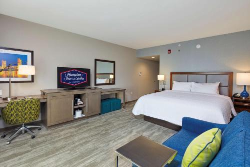 Hampton Inn By Hilton & Suites Sacramento at CSUS