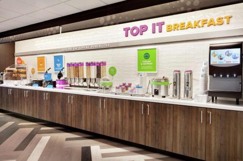Tru By Hilton Williamsville Buffalo Airport image 12