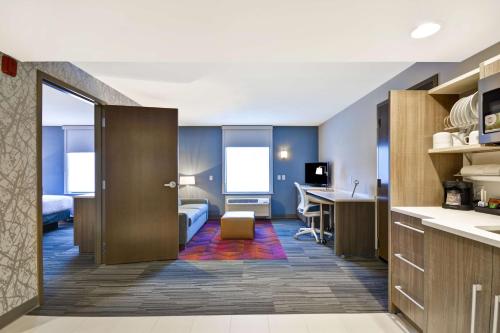 Home2 Suites by Hilton Kansas City KU Medical Center