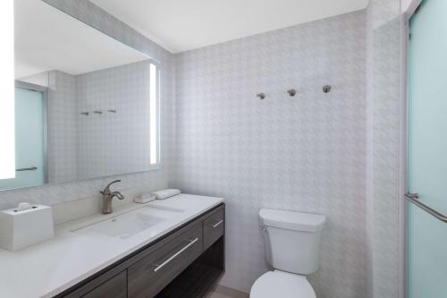 Home2 Suites Smithfield Providence - image 7