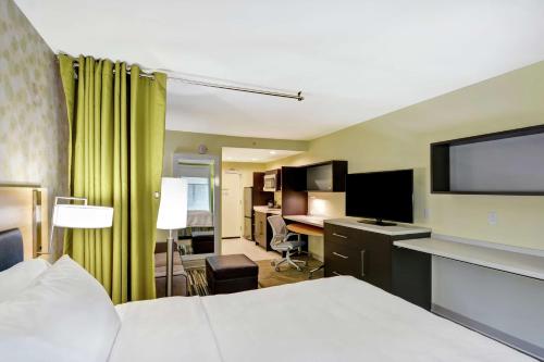 Home2 Suites By Hilton Hilton Head - image 8