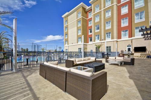 Homewood Suites by Hilton Conroe