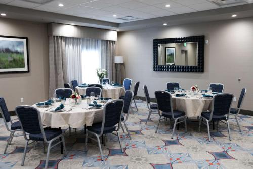 Hampton Inn & Suites Lafayette - image 6