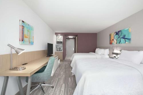 Hilton Garden Inn Omaha Aksarben Village - image 2