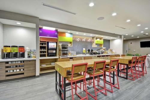 Home2 Suites By Hilton Texas City Houston - image 14