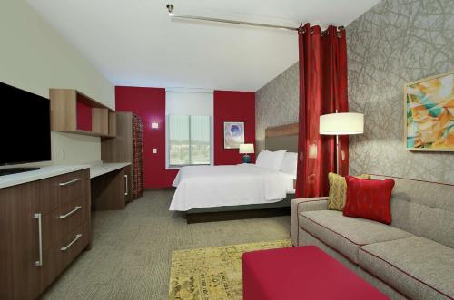 Home2 Suites by Hilton Mobile I-65 Government Blvd Room Type - King Studio Suite - Non-Smoking