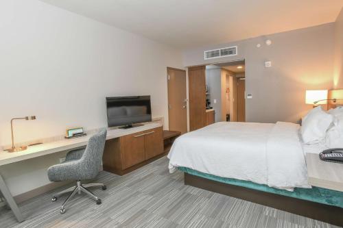 Hilton Garden Inn Cincinnati Midtown - image 12
