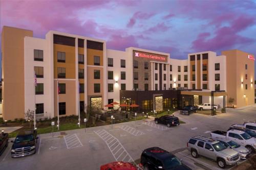 Hilton Garden Inn Waco - image 10
