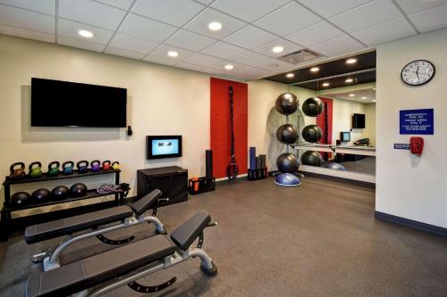 Tru By Hilton Fort Wayne - image 8