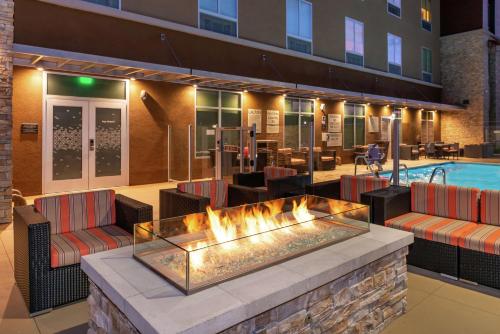 Hampton Inn & Suites Buena Park