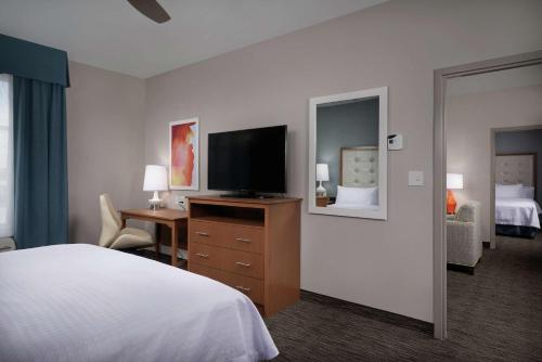 Homewood Suites by Hilton Cincinnati-Midtown, OH