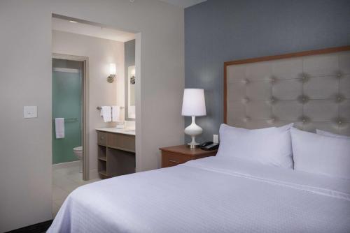 Homewood Suites By Hilton Cincinnati Midtown