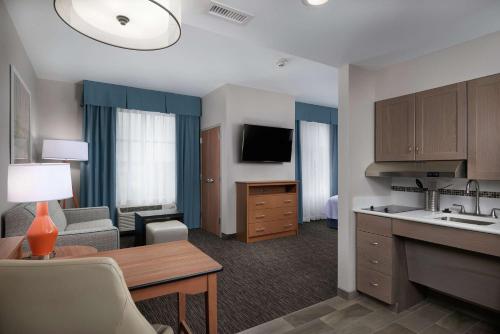 Homewood Suites By Hilton Cincinnati Midtown