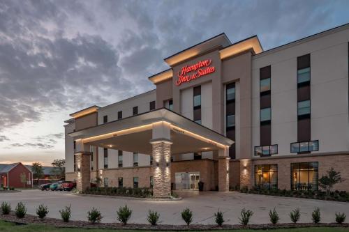 Hampton Inn By Hilton and Suites Dallas/Plano Central