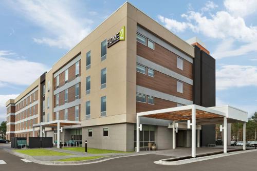 . Home2 Suites By Hilton Brooklyn Park Minneapolis