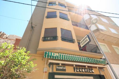Bejárat, Hostal Juventus in Portbou