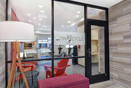 Home2 Suites By Hilton Clarksville Louisville North - image 2