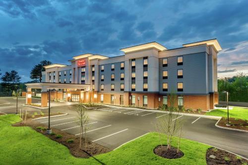 Hampton Inn & Suites Kittery