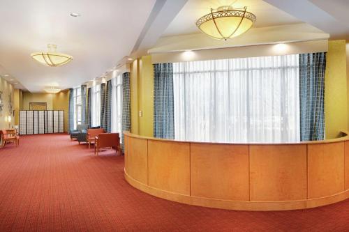 Vista exterior, DoubleTree by Hilton Richmond Airport in Richmond International Airport