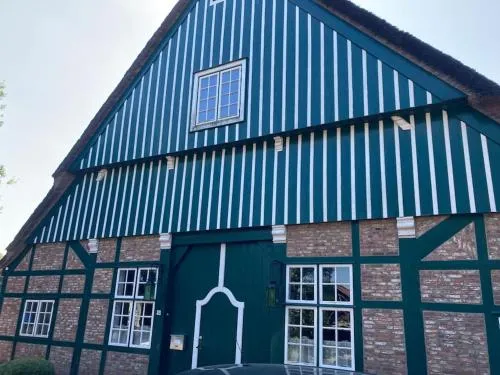 Idylle unter Reet, gemütliche Ferienwohnug in Haseldorf, Deutschland