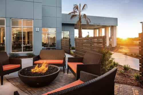 Hilton Garden Inn Sacramento Airport Natomas - image 11