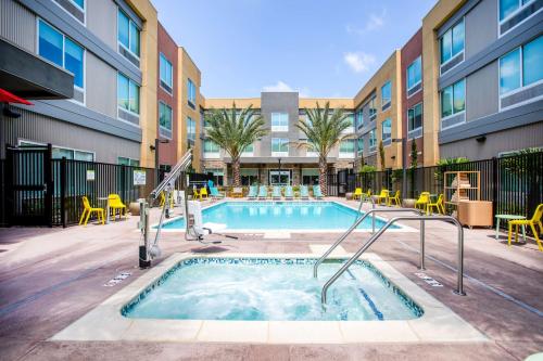 Home2 Suites By Hilton Carlsbad, Ca