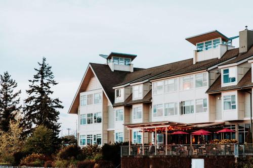 Chrysalis Inn & Spa Bellingham, Curio Collection by Hilton