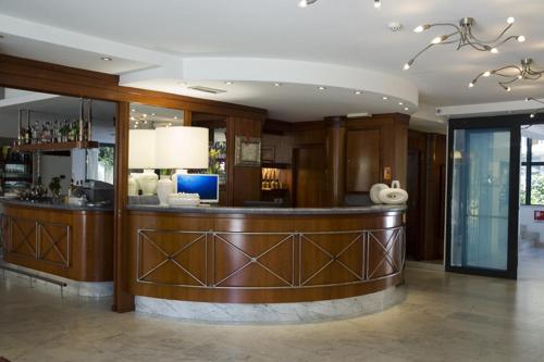 Vestíbulo, Hotel La Perla in Riva Del Garda