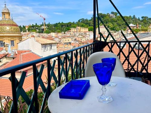 Cosy penthouse old town sea view little terraces Air conditionned, Niza (foto 4)
