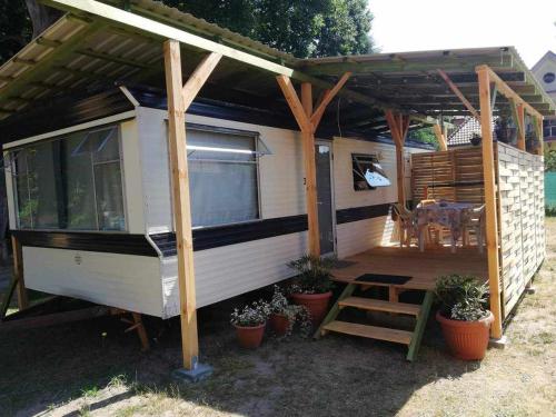 Domek przy pokojach gościnnych Pod Tują (Domek przy pokojach goscinnych Pod Tuja) in Wiselka