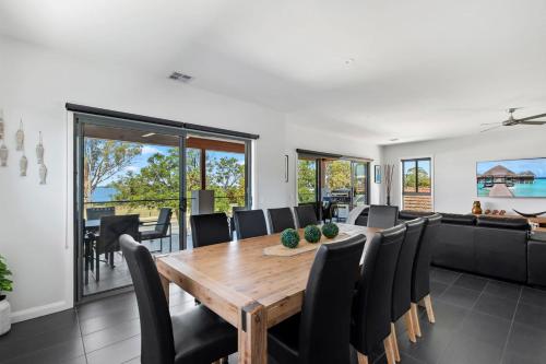 NEW - Sunrise Waters Holiday House