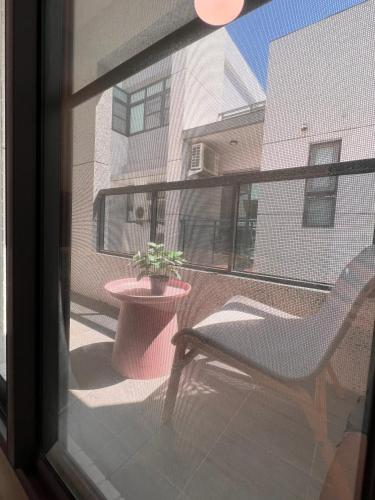 T-HOUSE