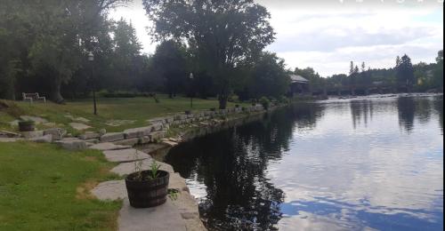Burnt River Bungalow in Moore Falls