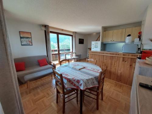 Appartement Autrans-Méaudre en Vercors-Autrans, 2 pièces, 6 personnes - FR-1-737-21