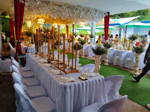Banquet hall, Hideaways Restobar and Resort in Laguindingan
