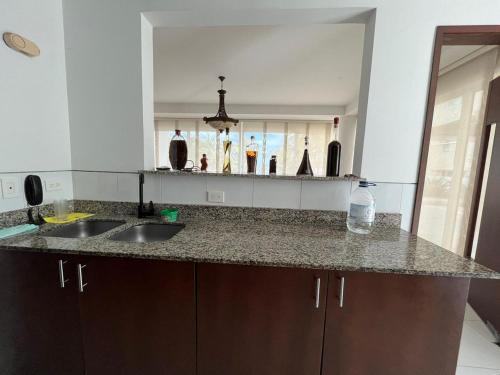 Apartamento Frente a la Playa Morros 922